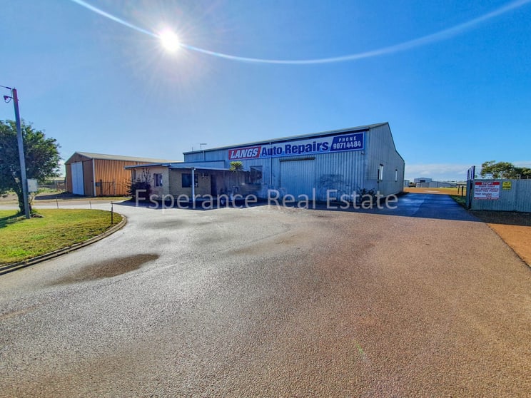 Click to view all images 10 Gilpin Street Chadwick WA 6450 - Image 2