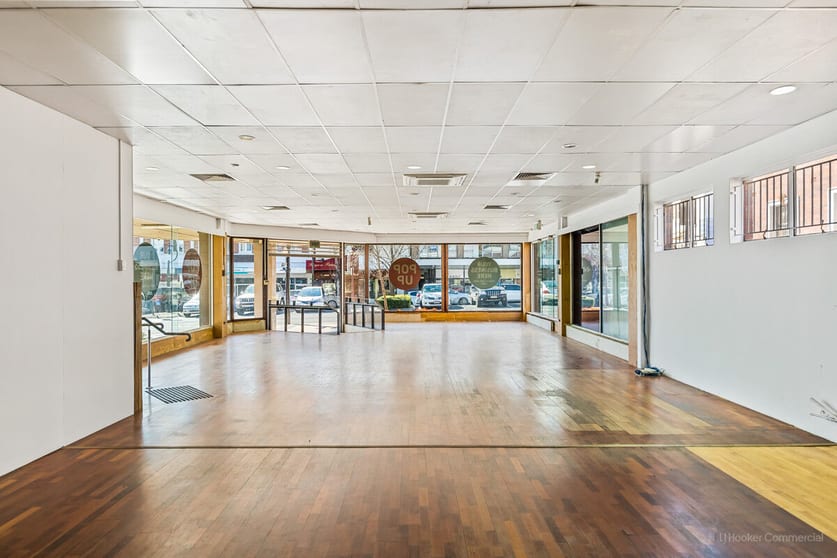 Click to view all images A/210 Margaret Street Toowoomba City QLD 4350 - Image 2