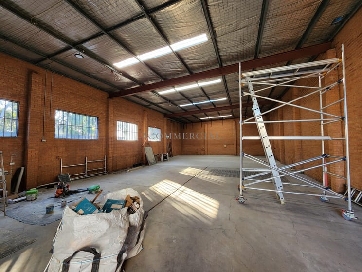 Click to view all images 28 Clapham Road Regents Park NSW 2143 - Image 3