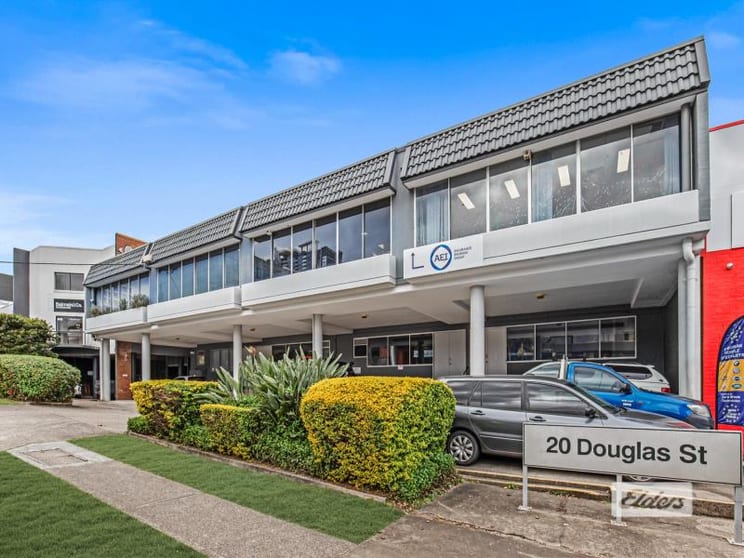 Click to view all images 3/20 Douglas Street Milton QLD 4064 - Image 2