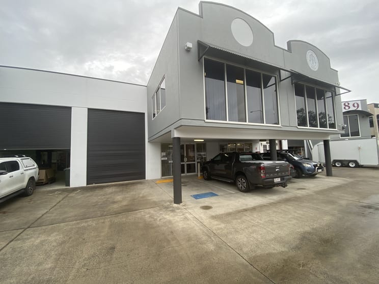 Click to view all images 4/789 Kingsford Smith Drive Eagle Farm QLD 4009 - Image 1