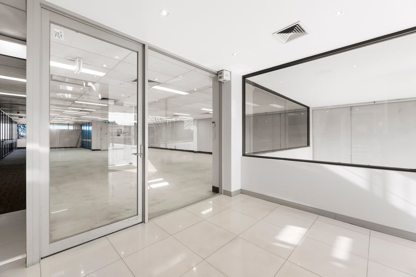 Click to view all images 1/1010 Doncaster Road Doncaster East VIC 3109 - Image 3