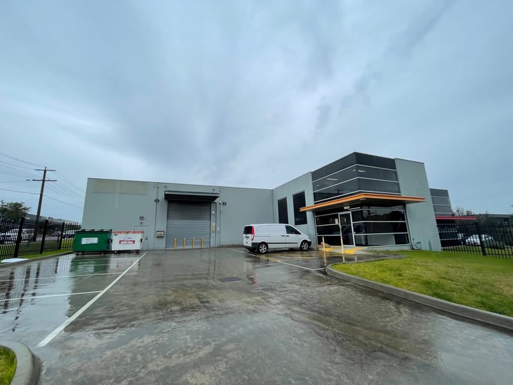 Click to view all images 2/39 Laser Drive Rowville VIC 3178 - Image 1
