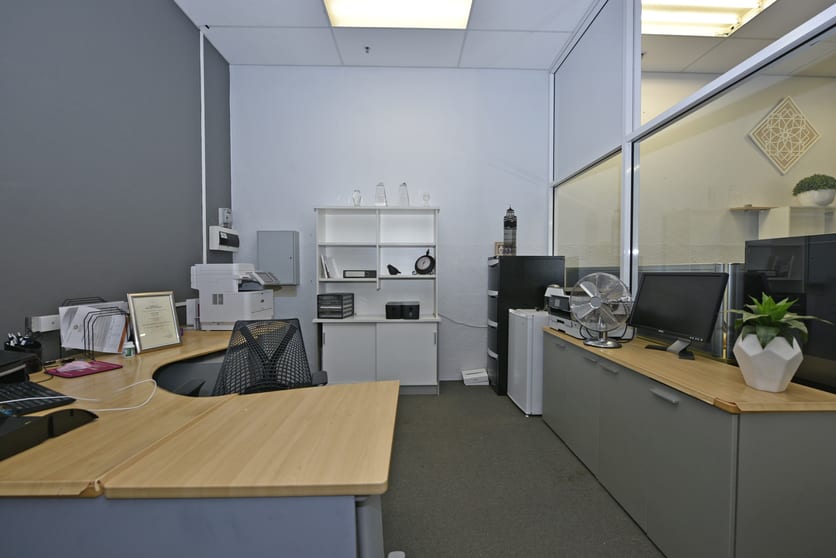 Click to view all images 102/5 Gardiner Street Darwin City NT 0800 - Image 3