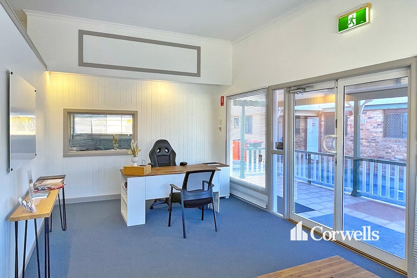 Click to view all images 2/29 Dreamworld Parkway Coomera QLD 4209 - Image 3