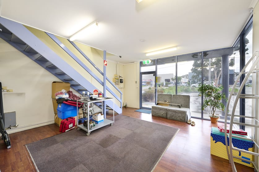 Click to view all images 2/27 Laser Drive Rowville VIC 3178 - Image 3