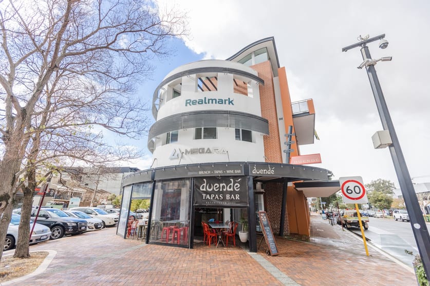 Click to view all images 662 Newcastle Street Leederville WA 6007 - Image 3