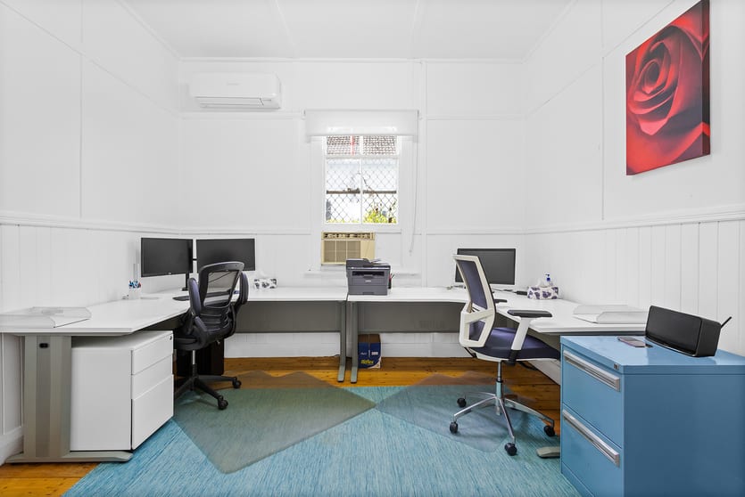 Click to view all images 378 Crown Street Wollongong NSW 2500 - Image 3
