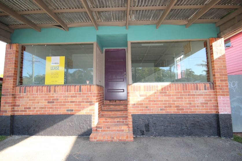 Click to view all images 60 Ackers Street Hermit Park QLD 4812 - Image 3