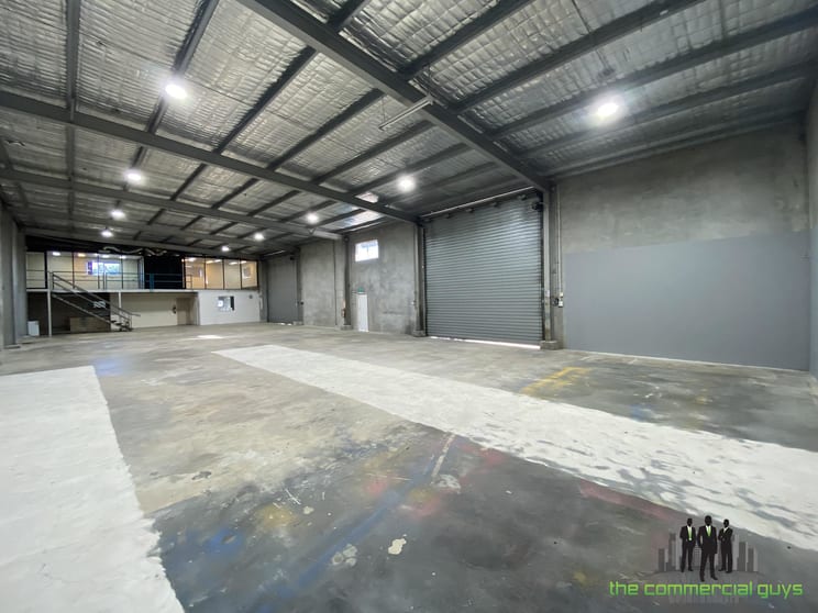 Click to view all images 2 Andrew Campbell Dr Narangba QLD 4504 - Image 3