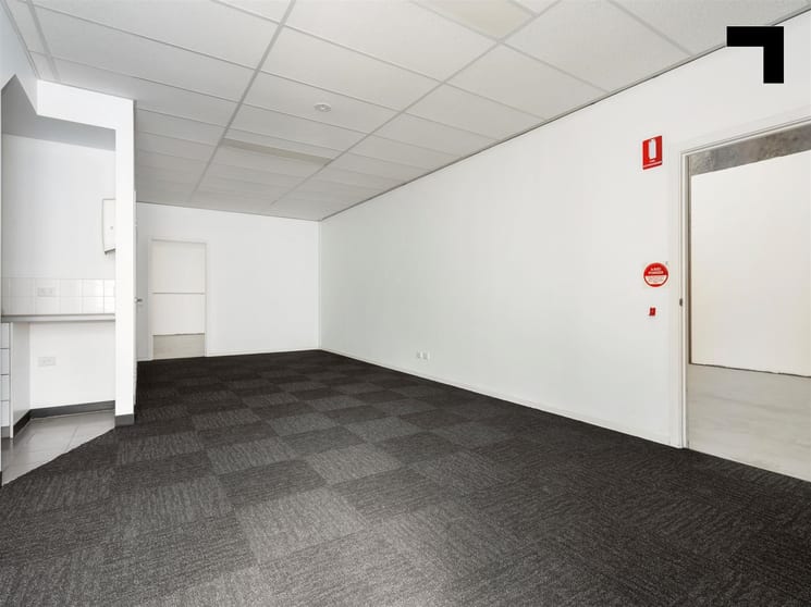 Click to view all images 16/22 - 30 Wallace Ave Point Cook VIC 3030 - Image 2