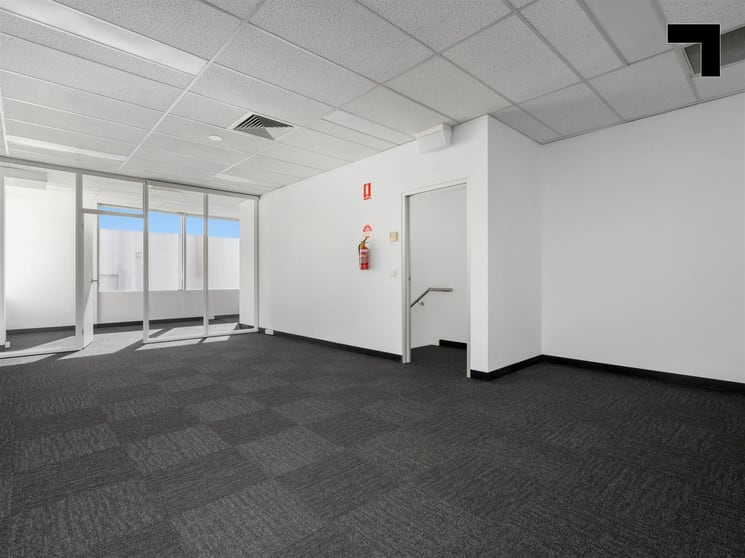 Click to view all images 16/22 - 30 Wallace Ave Point Cook VIC 3030 - Image 3