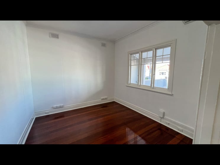 Click to view all images 24 Wittenoom Street Bunbury WA 6230 - Image 3