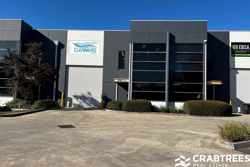 Click to view all images 5/8 Garden Road Clayton VIC 3168 - Image 1