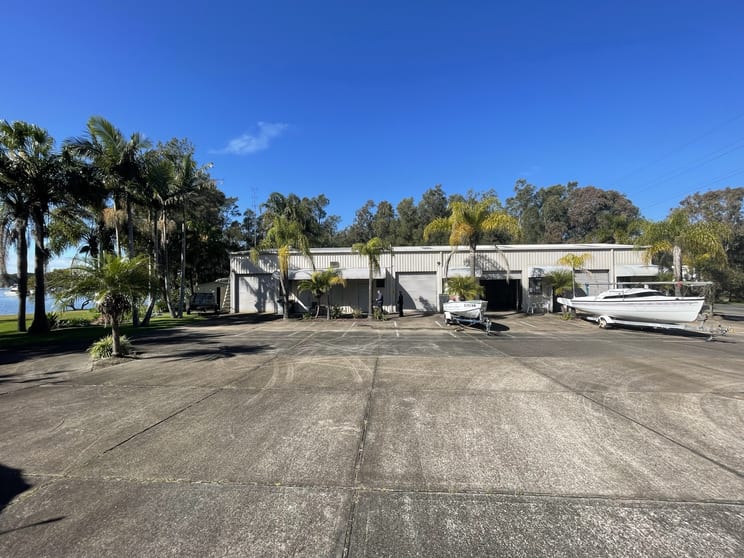 Click to view all images Shed 4/20/77 Ruttleys Road Wyee NSW 2259 - Image 1
