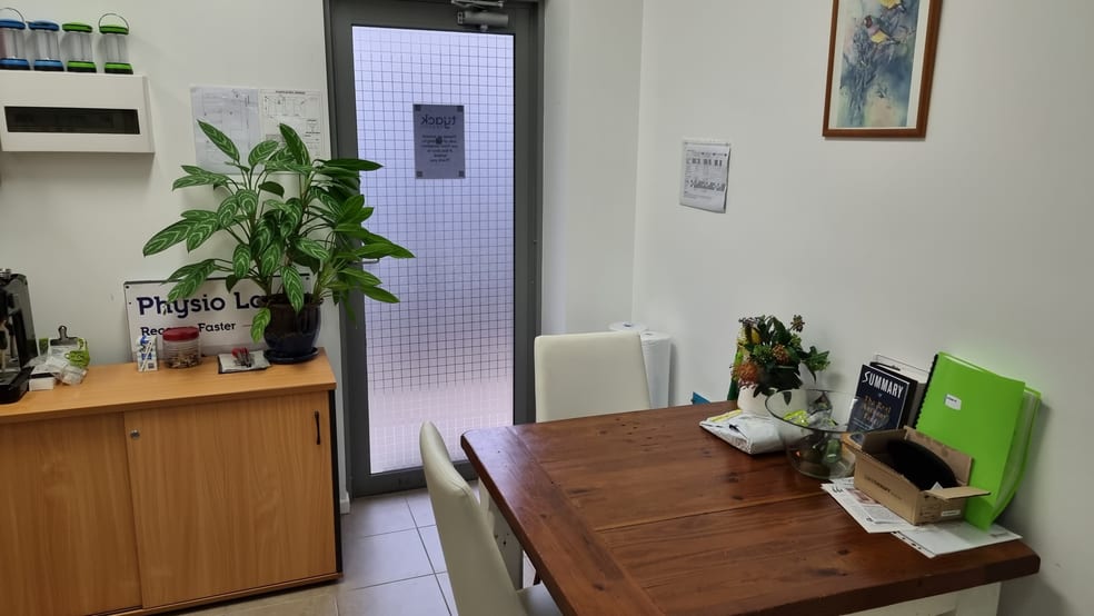 Click to view all images 6/70 Nicklin Way Warana QLD 4575 - Image 2