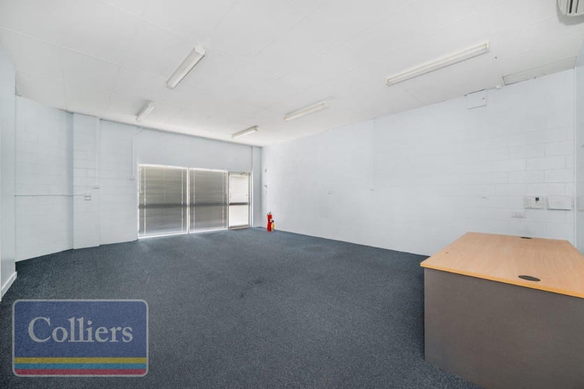 Click to view all images 1/45 Plume Street South Townsville QLD 4810 - Image 3