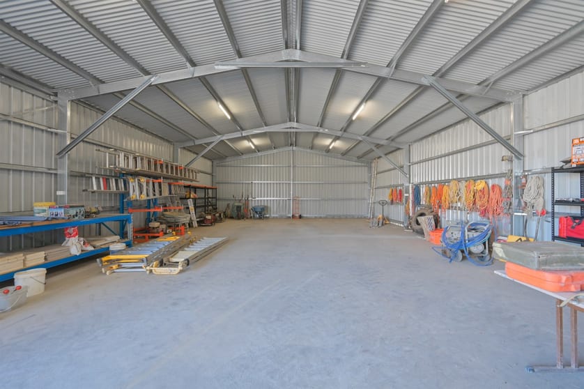 Click to view all images 14 - 16 Frigate Way Bullsbrook WA 6084 - Image 3