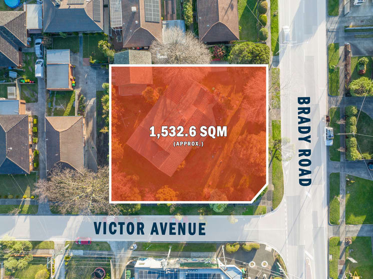 Click to view all images 30-32 Brady Road Dandenong North VIC 3175 - Image 2
