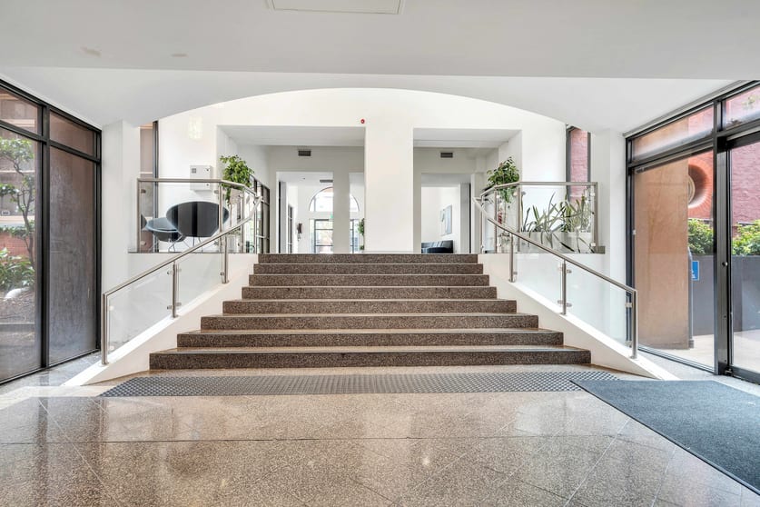 Click to view all images 15 - 31 Pelham Street Carlton VIC 3053 - Image 2