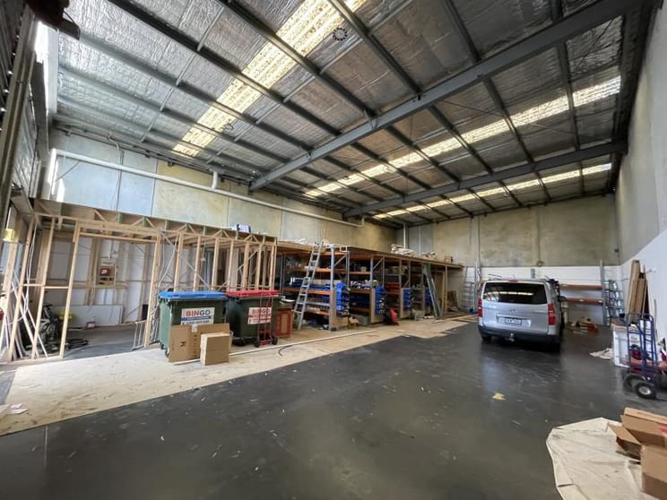 Click to view all images Unit 12/2-10 Hallam South Road Hallam VIC 3803 - Image 3