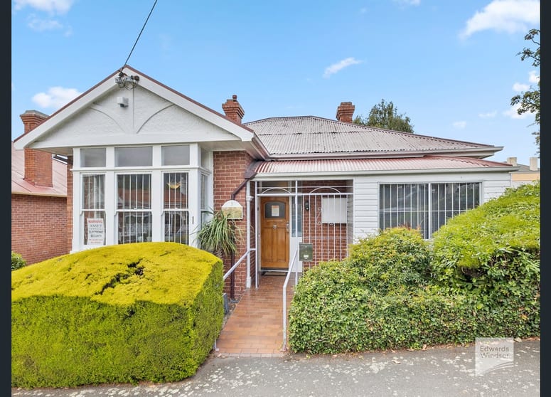 Click to view all images 1 Warneford Street Hobart TAS 7000 - Image 1