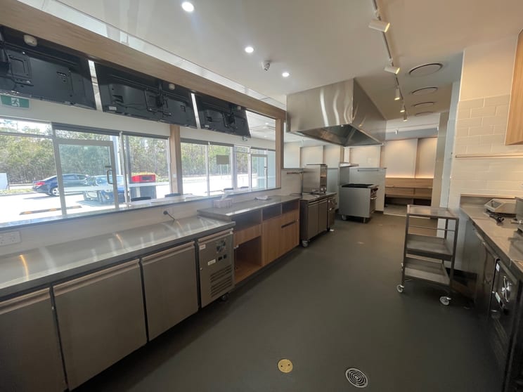 Click to view all images T3&4/45 Green Road Park Ridge QLD 4125 - Image 3