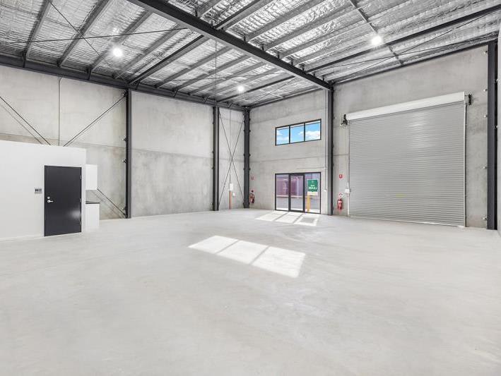 Click to view all images Unit 9/46 Spitfire Place Rutherford NSW 2320 - Image 2
