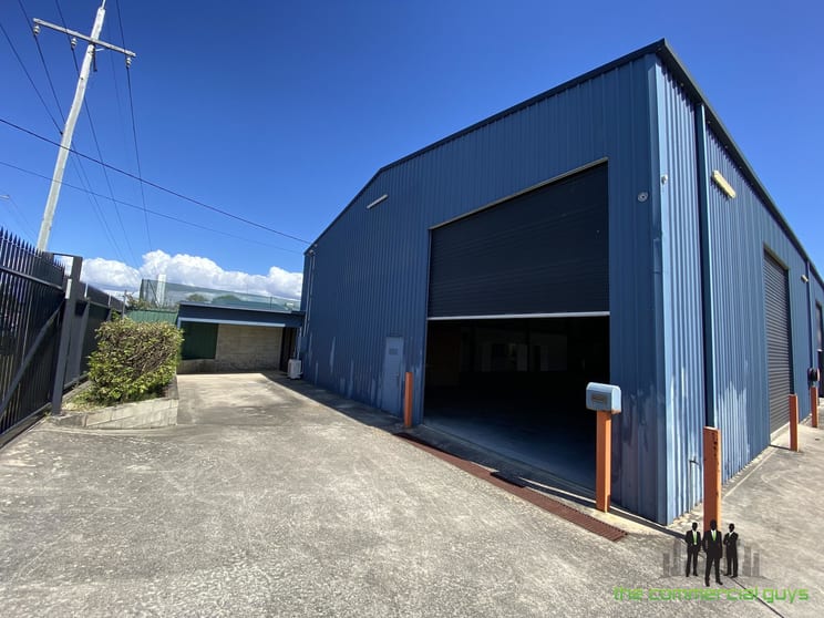 Click to view all images 57 Grice St Clontarf QLD 4019 - Image 2