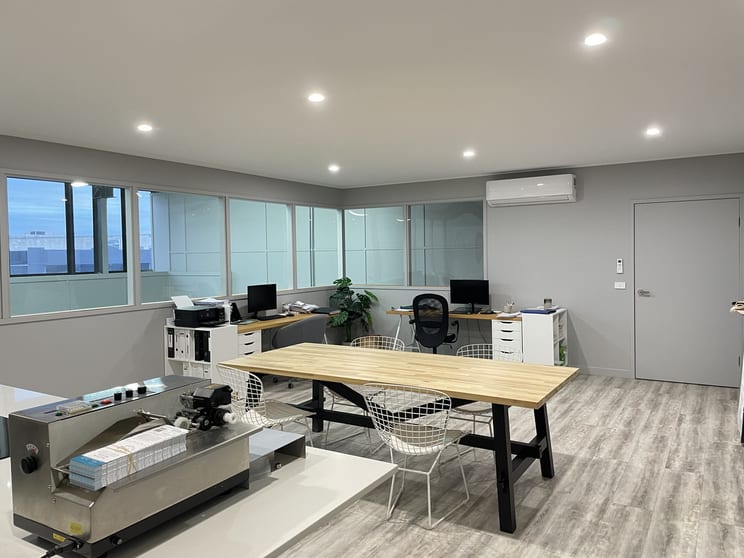 Click to view all images 38/13 Levanswell Road Moorabbin VIC 3189 - Image 2