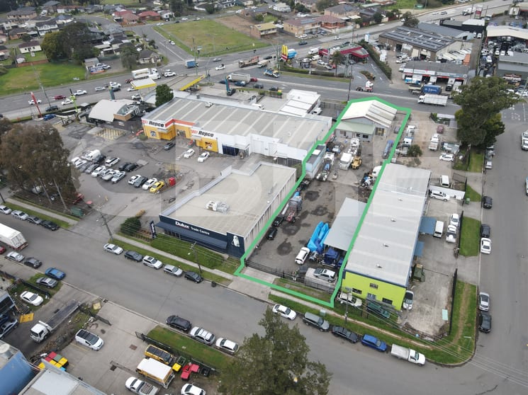 Click to view all images 16 Victoria Street Smithfield NSW 2164 - Image 2