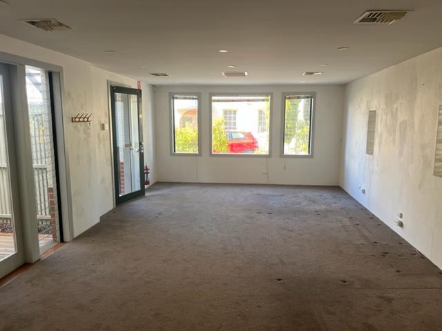 Click to view all images Ground Suite 2/28 Bougainville Street Griffith ACT 2603 - Image 2