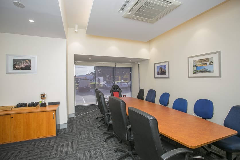 Click to view all images Unit 2/12 Buckingham Dr Wangara WA 6065 - Image 1