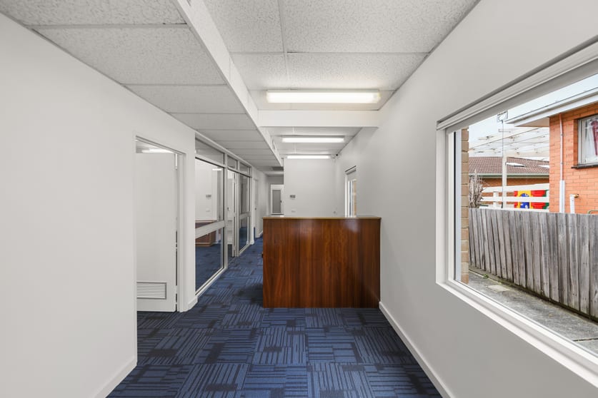Click to view all images 13 Essex Road Mount Waverley VIC 3149 - Image 3