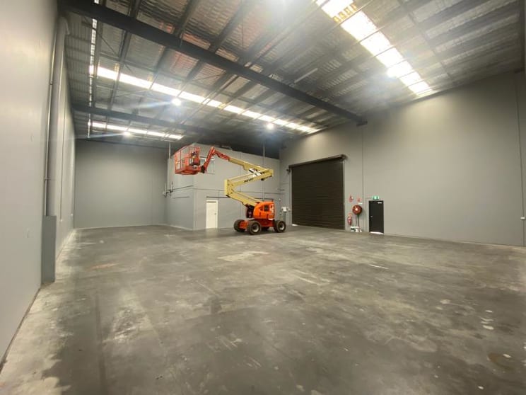 Click to view all images Unit 2/93 Jedda Road Prestons NSW 2170 - Image 2