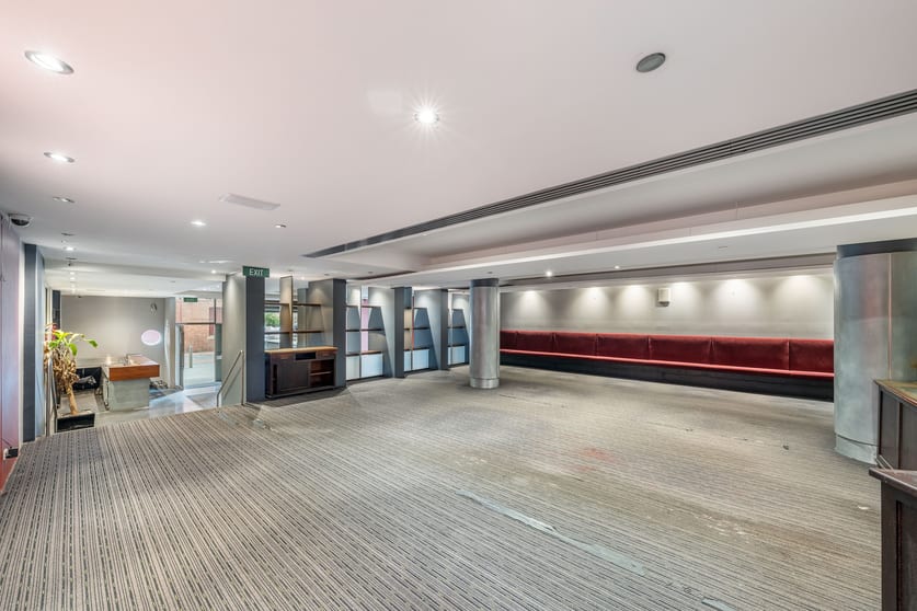 Click to view all images 1/11-17 Cohen Place Melbourne VIC 3000 - Image 3