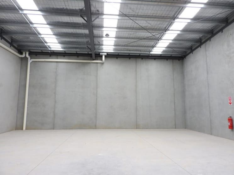 Click to view all images 6 Speed Circuit Tyabb VIC 3913 - Image 3