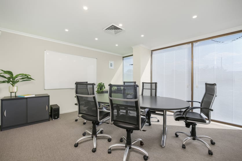 Click to view all images Suite 7/31 Dwyer Street North Gosford NSW 2250 - Image 2