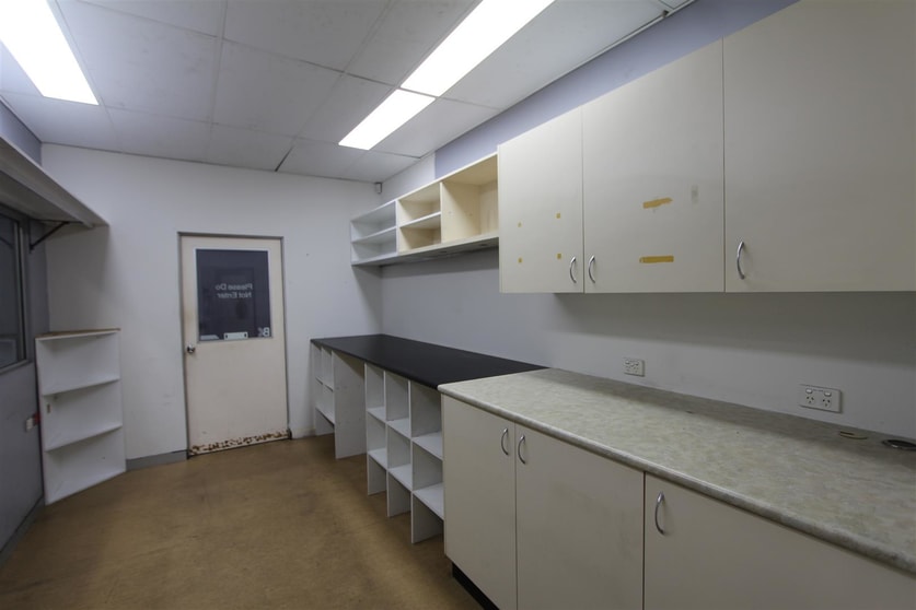 Click to view all images Unit 10/21-23 Bay Road Taren Point NSW 2229 - Image 3