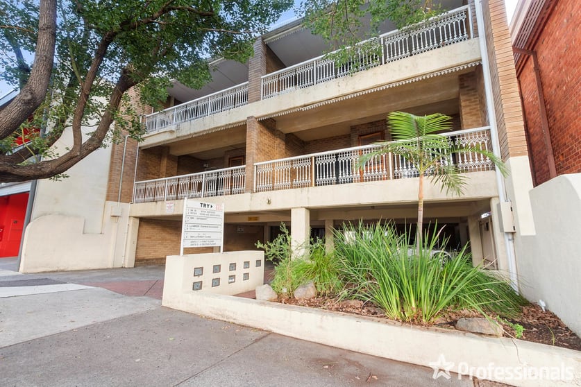 Click to view all images 2/19 York Street Subiaco WA 6008 - Image 2