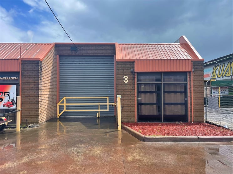 3/243 Governor Road Braeside VIC 3195 - Image 1