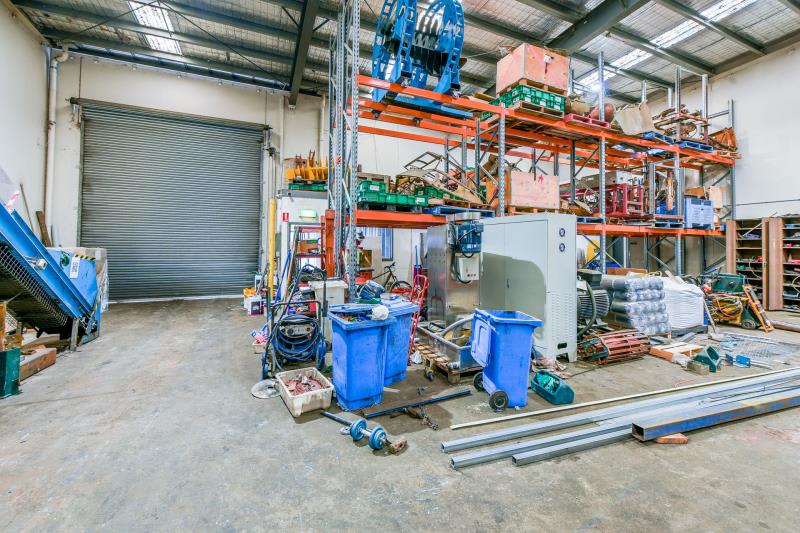 Click to view all images 4 Apoinga Street Dandenong South VIC 3175 - Image 2