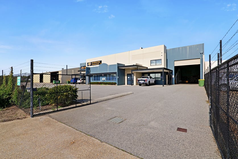 Click to view all images Unit 2/7 Eureka Street High Wycombe WA 6057 - Image 2