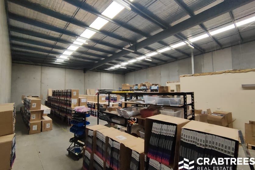 Click to view all images 13/136 Cochranes Road Moorabbin VIC 3189 - Image 3