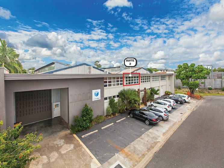Click to view all images 67 Derelle Street Woolloongabba QLD 4102 - Image 1