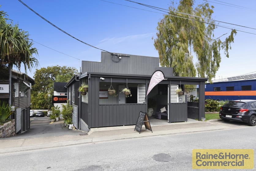 Click to view all images 2/29 Bishop Street Kelvin Grove QLD 4059 - Image 1
