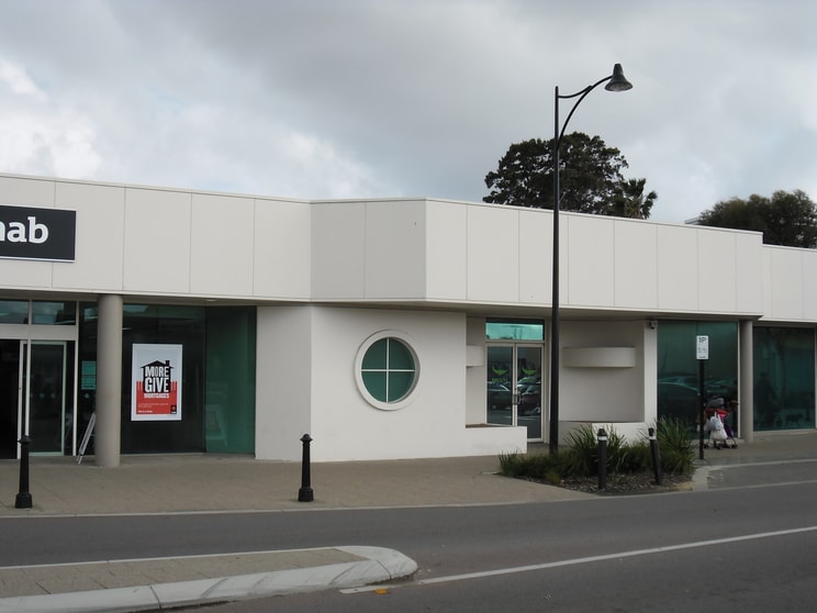 Click to view all images 4/12 Sutton Street Mandurah WA 6210 - Image 1