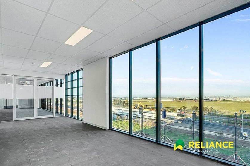 Click to view all images 209/2 Infinity Drive Truganina VIC 3029 - Image 2