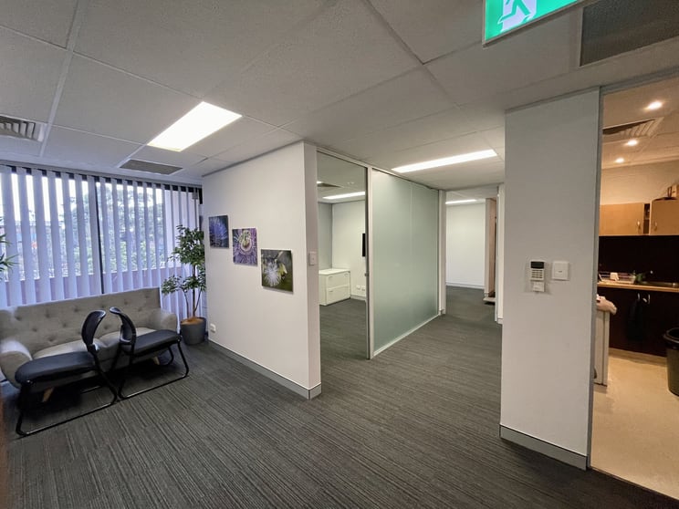 Click to view all images Miranda NSW 2228 - Image 2