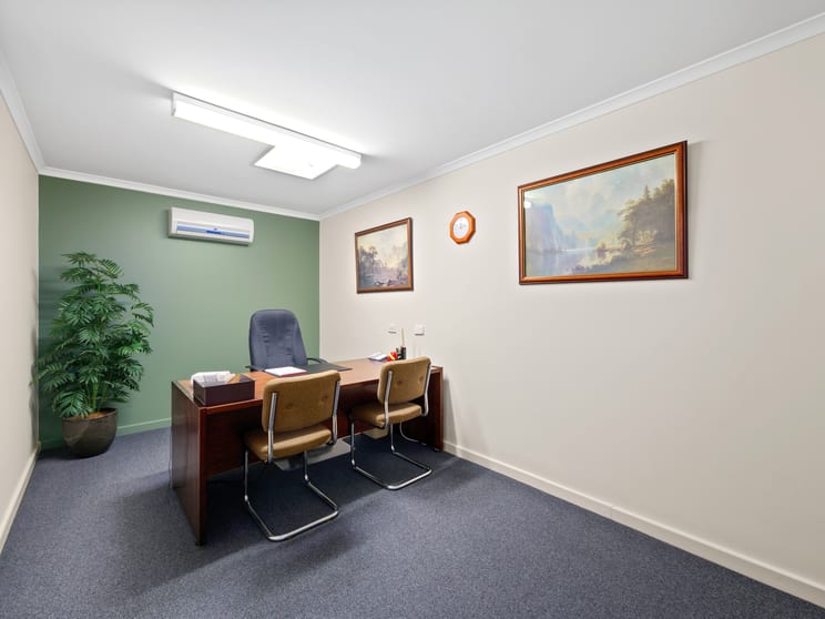 Click to view all images 44 Commercial Road Salisbury SA 5108 - Image 3